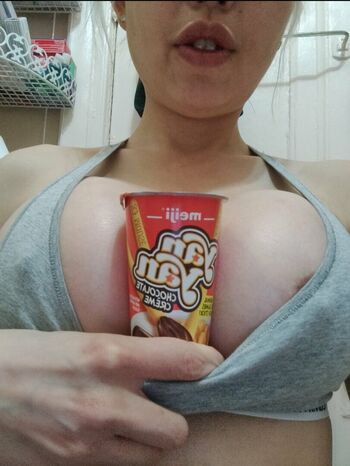Full leaked Yan model private onlyfans photo