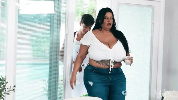 Full leaked Yaninamolinaxxx private onlyfans photo