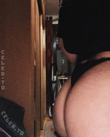Full leaked Yasminx private onlyfans photo