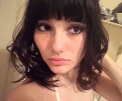 Full leaked Yenofflne private onlyfans photo
