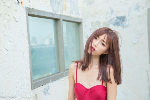 Full leaked Yiyi private onlyfans photo