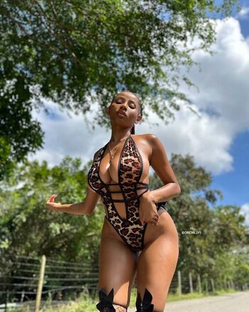 Full leaked Yoelys correa private onlyfans photo