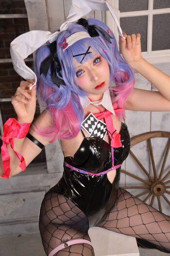 Yona_9012