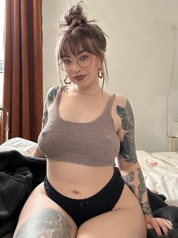 Full leaked Yorkshire stripper private onlyfans photo