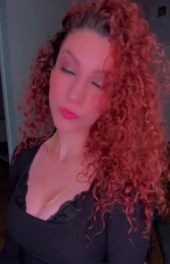 Full leaked Yourfavoriteredhead private onlyfans photo