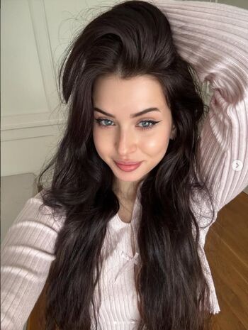 Full leaked Yourlitlerose private onlyfans photo