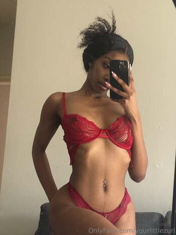 Full leaked Yourlittlezuri private onlyfans photo