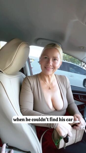 Full leaked Yourmomal private onlyfans photo