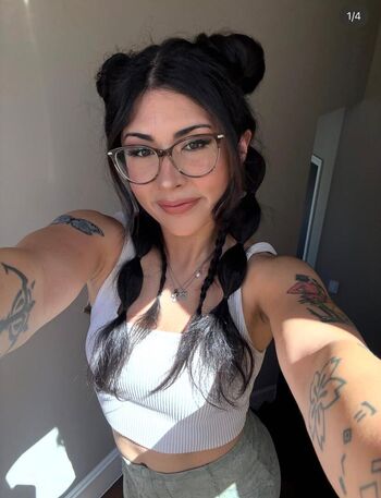 Full leaked Yourprincesslol private onlyfans photo