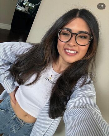 Full leaked Yourprincesslol private onlyfans photo