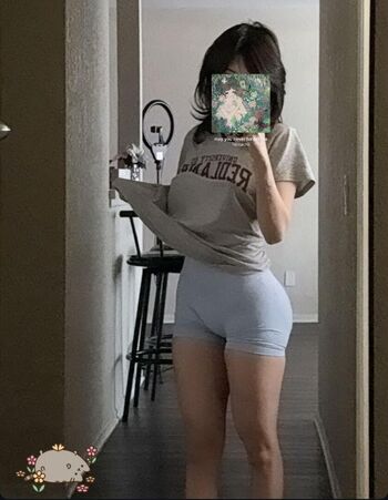 Full leaked Yukiifoxx private onlyfans photo