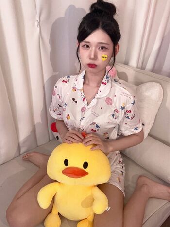 Full leaked Yule private onlyfans photo
