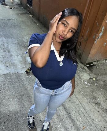 Full leaked Yuleisi private onlyfans photo