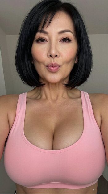 Full leaked Yumi doll page private onlyfans photo