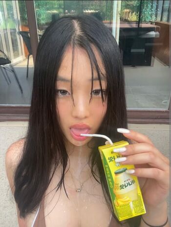 Full leaked Yunse soso private onlyfans photo