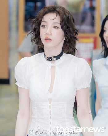 Full leaked Yuqi page private onlyfans photo