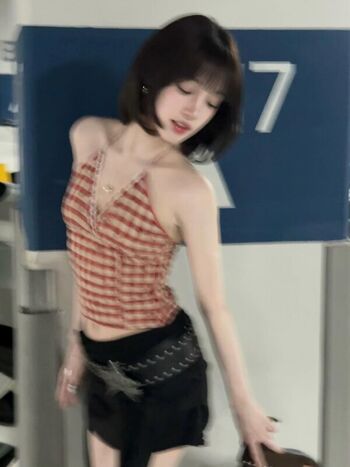 Full leaked Yuqi page private onlyfans photo