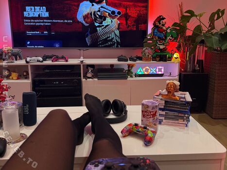 Full leaked Yve gaming private onlyfans photo