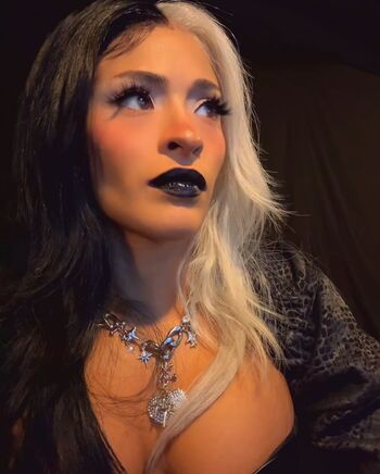 Zelina Vega