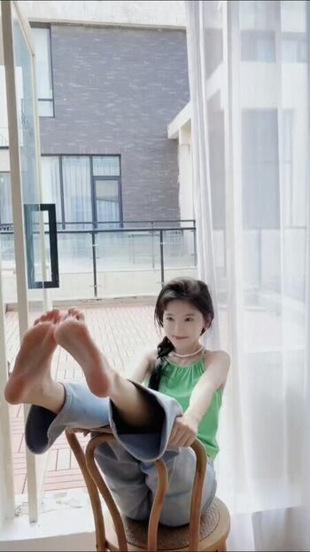 Full leaked Zhang ruonan private onlyfans photo