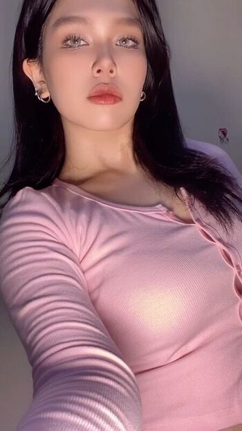 Full leaked Zhang xinmu  page private onlyfans photo