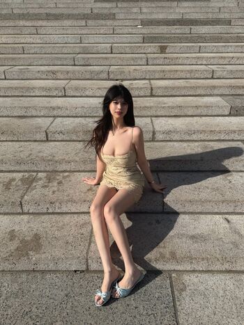 Full leaked Zhang xinmu  page private onlyfans photo