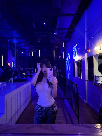 Full leaked Zhang xinmu  page private onlyfans photo