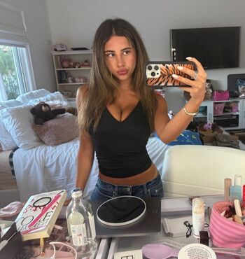 Zoe Ducorsky
