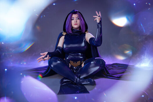 Zoe Volf Cosplay