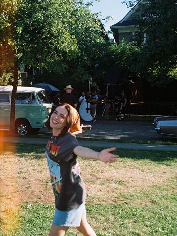 Full leaked Zoey deutch private onlyfans photo