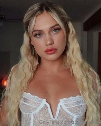 Full leaked Zoeysasiren private onlyfans photo